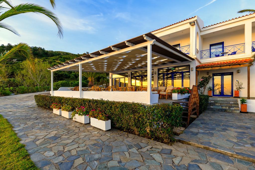 Karras Star Hotel Evdilos  Exteriér fotografie