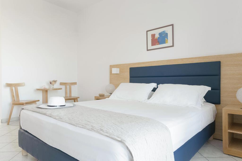 Karras Star Hotel Evdilos  Exteriér fotografie