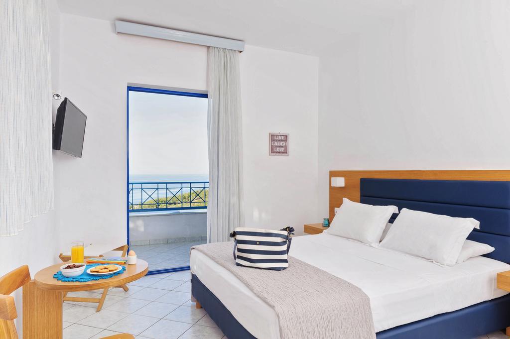 Karras Star Hotel Evdilos  Exteriér fotografie