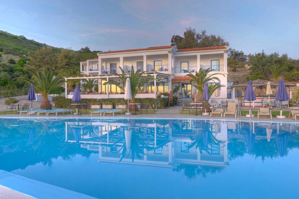 Karras Star Hotel Evdilos  Exteriér fotografie