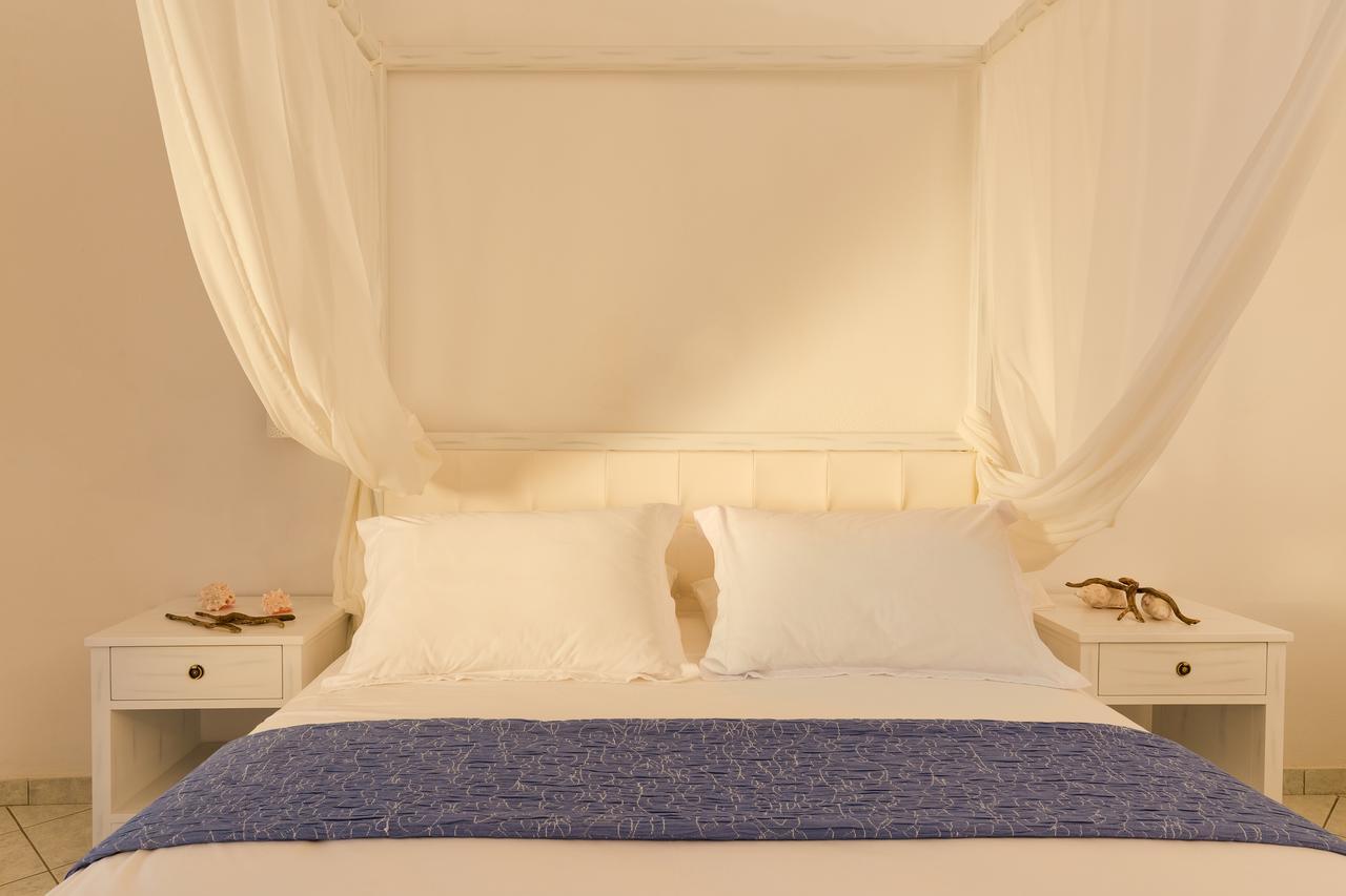 Karras Star Hotel Evdilos  Exteriér fotografie