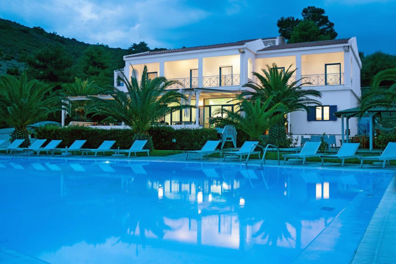 Karras Star Hotel Evdilos  Exteriér fotografie