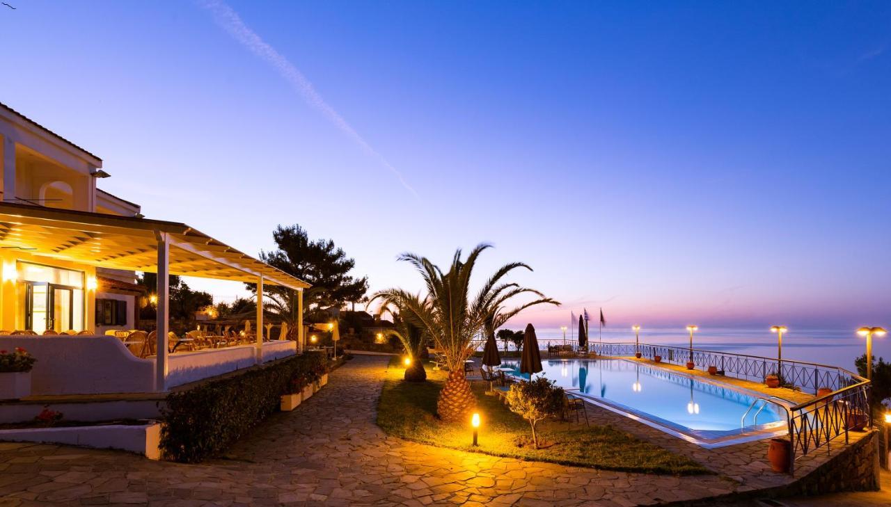 Karras Star Hotel Evdilos  Exteriér fotografie